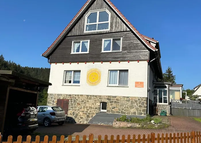 Sonnenhuegel * Wildemann